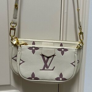 White and Purple Women's Bag